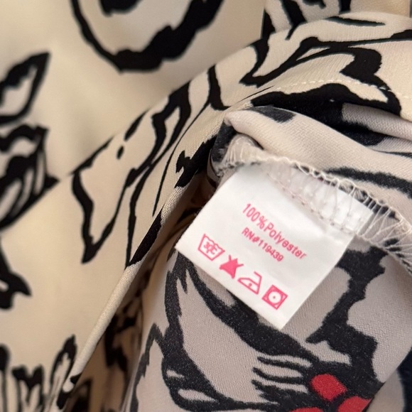 Julie Brown NYC Floral Blouse Size 6 Ruffled Bell Sleeves Boho Chic Romantic - Picture 6 of 8